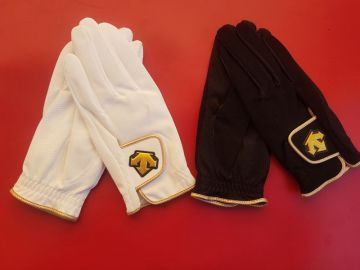 Descente Jockey Gloves, JAPAN