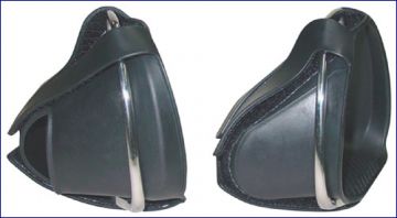 Toe Stoppers, Race