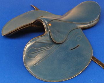Kendall 3kg (6lb) Leather Race Saddle