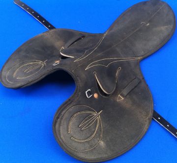 Zilco 875gm (1.5lb) Suede Race Saddle